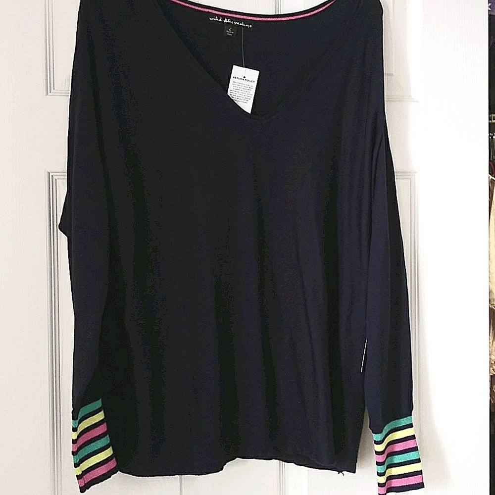 Beautiful navy sweater.